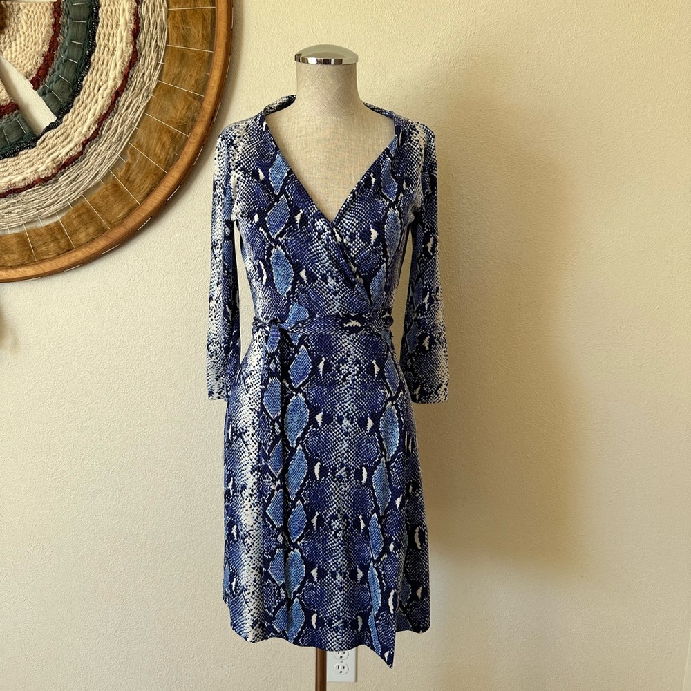Diane Von Furstenberg Blue Python Wrap Dress Silk… - image 3